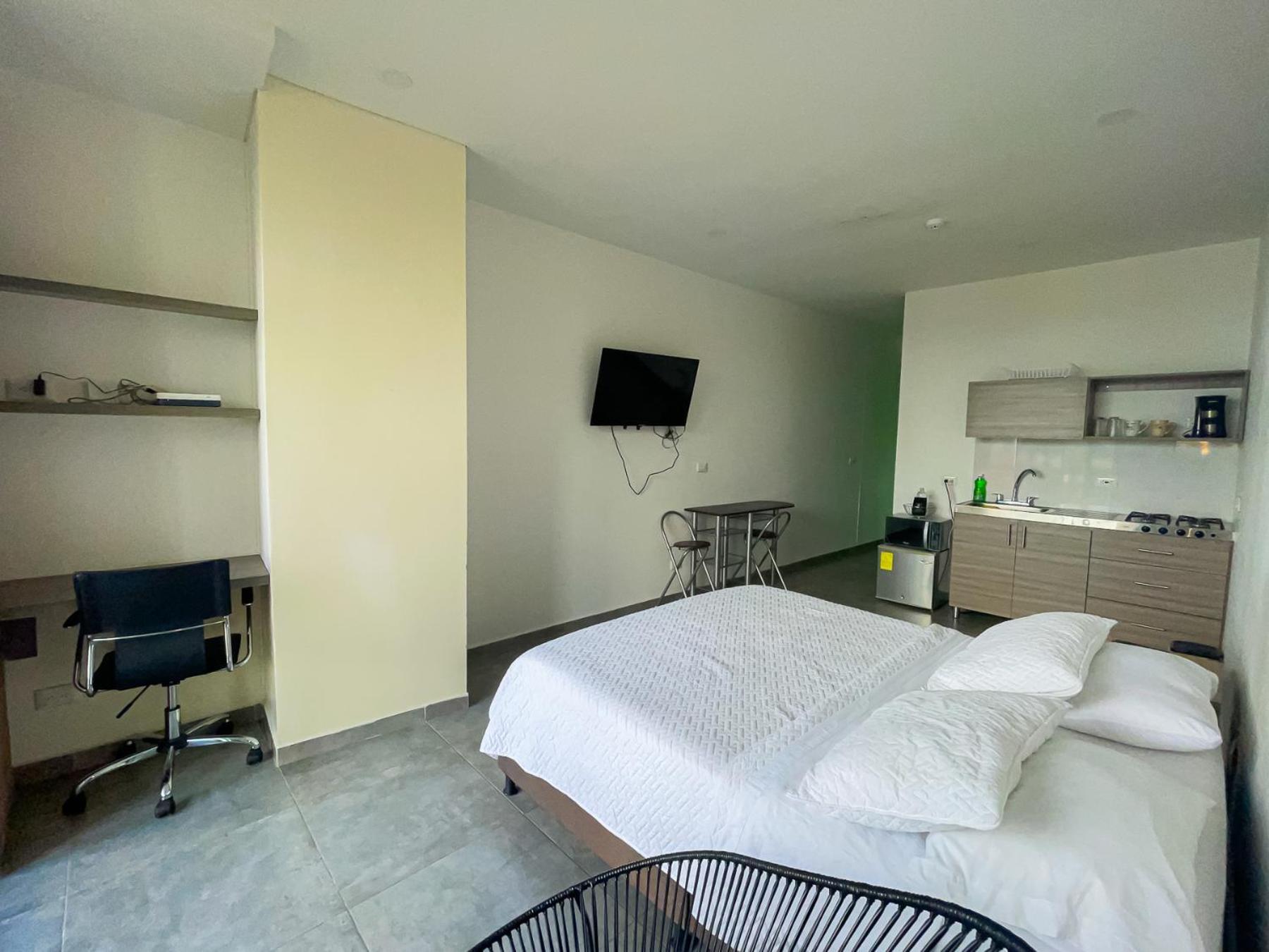 Soho Luxury Suites Armenia  Buitenkant foto
